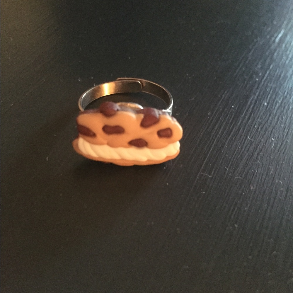🍭3/20$ Fantasy ring (Free with40$ purchase)